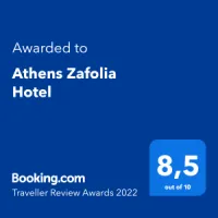 Es zeigt ein Booking.com „Traveller Review Awards 2022“-Siegel für das Athens Zafolia Hotel mit einer Bewertung von 8,5/10.